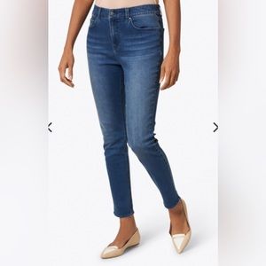 Ecru jeans! NWT Abbott blue vintage wash stretch cotton.